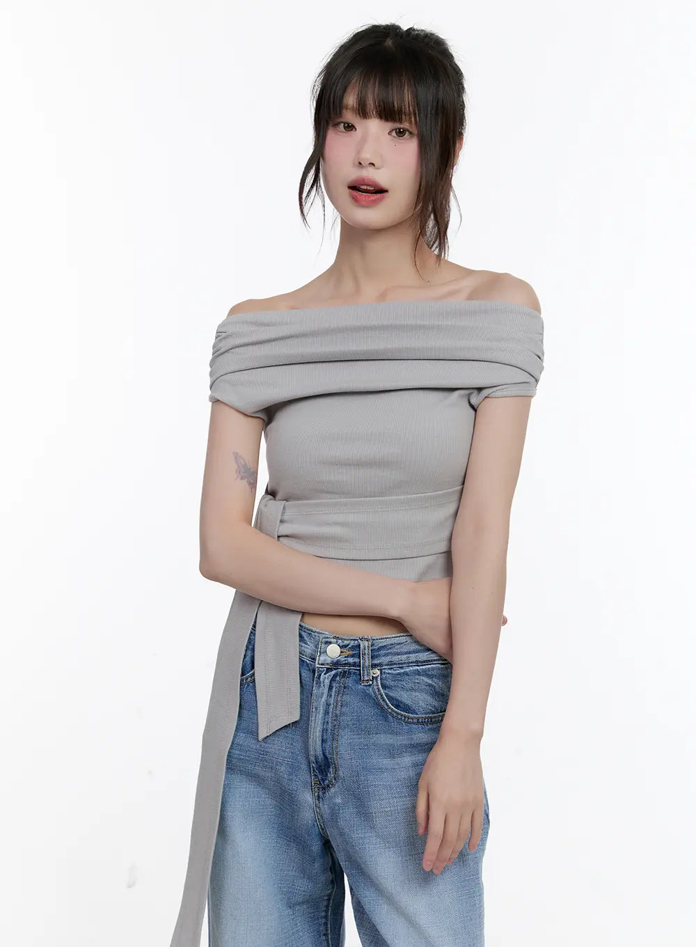 off-shoulder-tie-wrap-top-cl504 / Gray