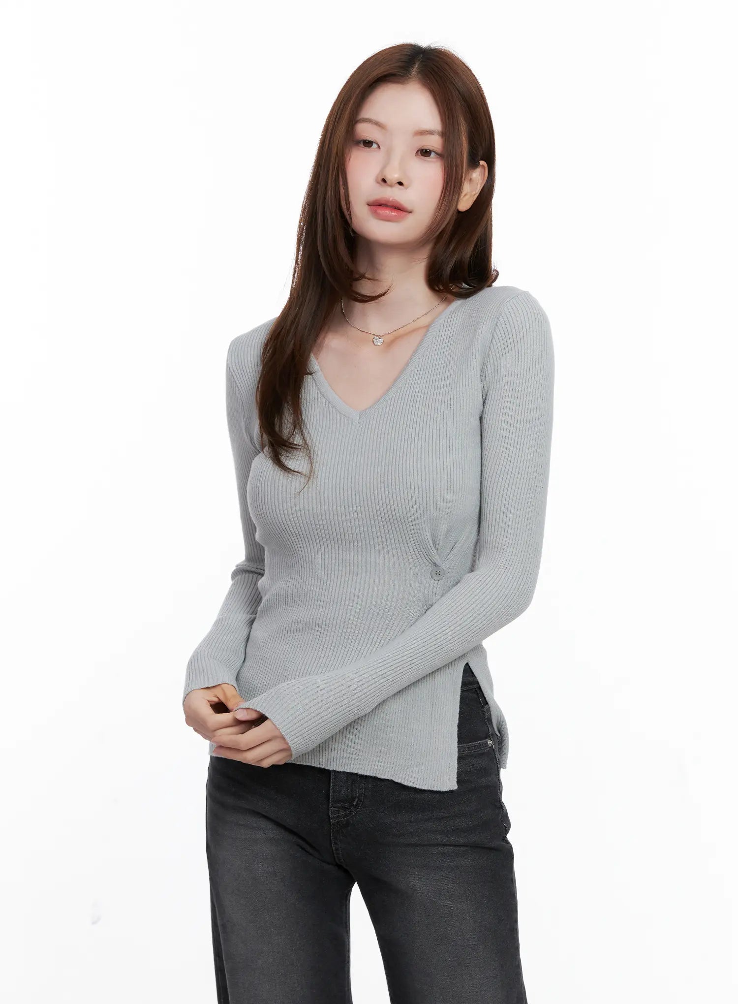 ribbed-v-neck-long-sleeve-knit-top-cg521 / Gray
