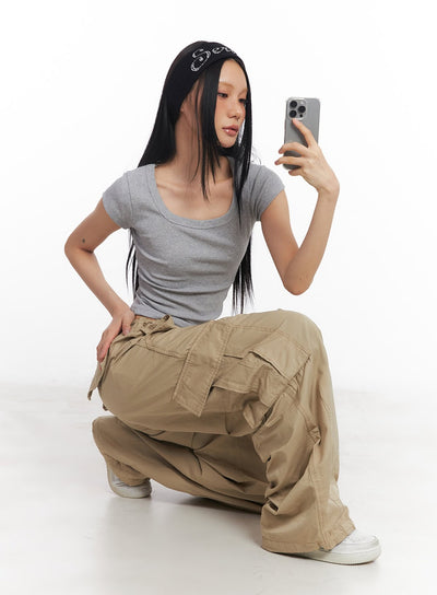 essential-u-neck-crop-top-cy528 / Gray