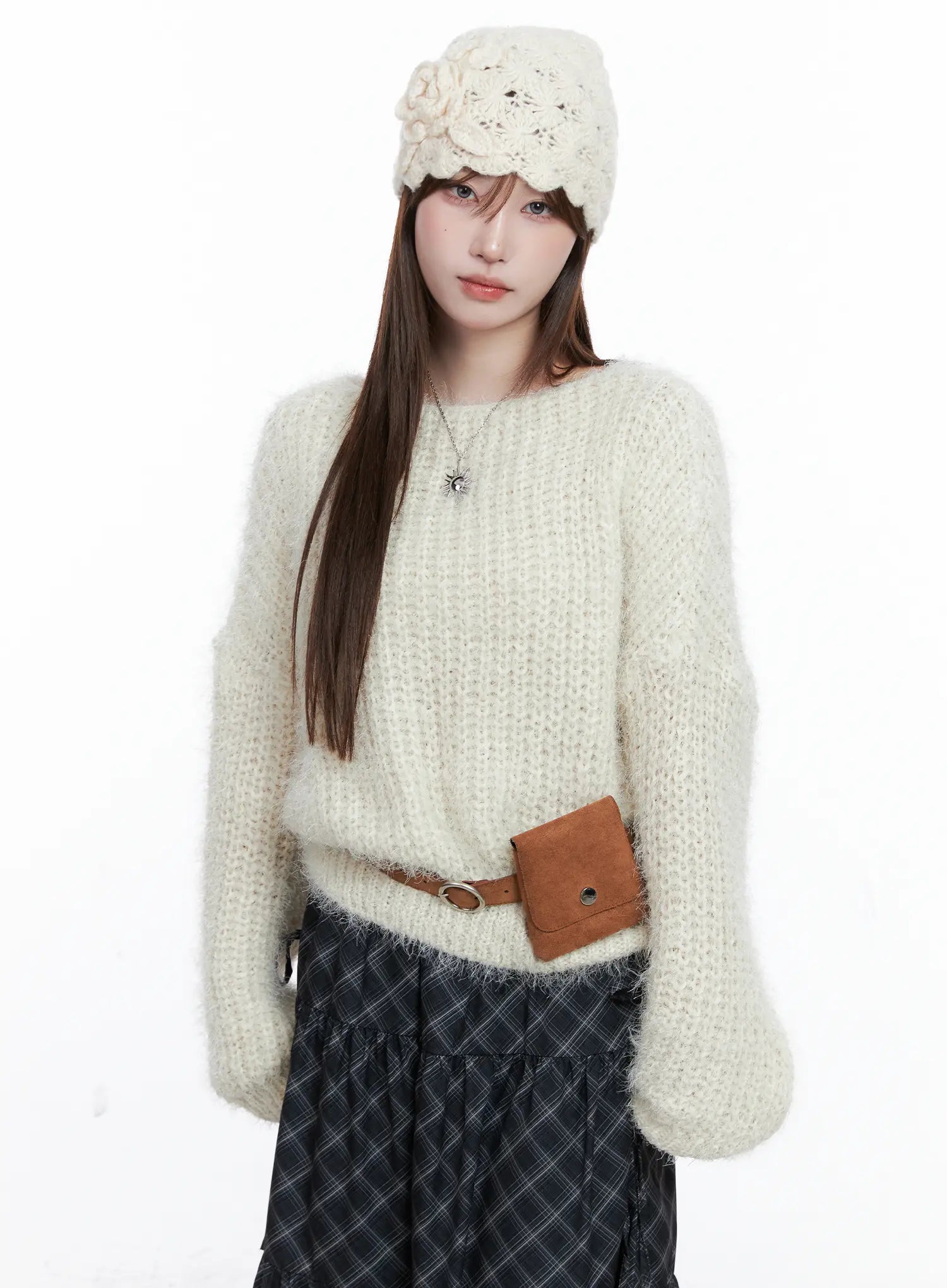fluffy-boatneck-sweater-cg529 / Light beige