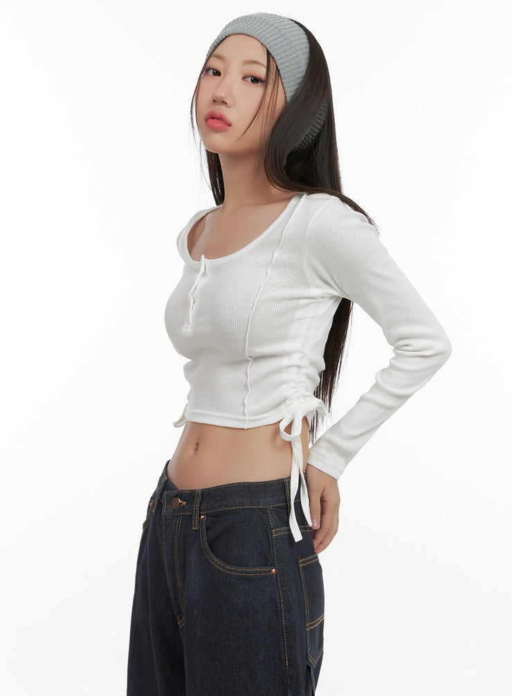 shirred-u-neck-buttoned-crop-top-cs404 / Light beige