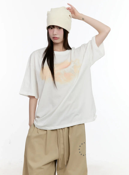 washed-graphic-oversized-tee-cl504 / White