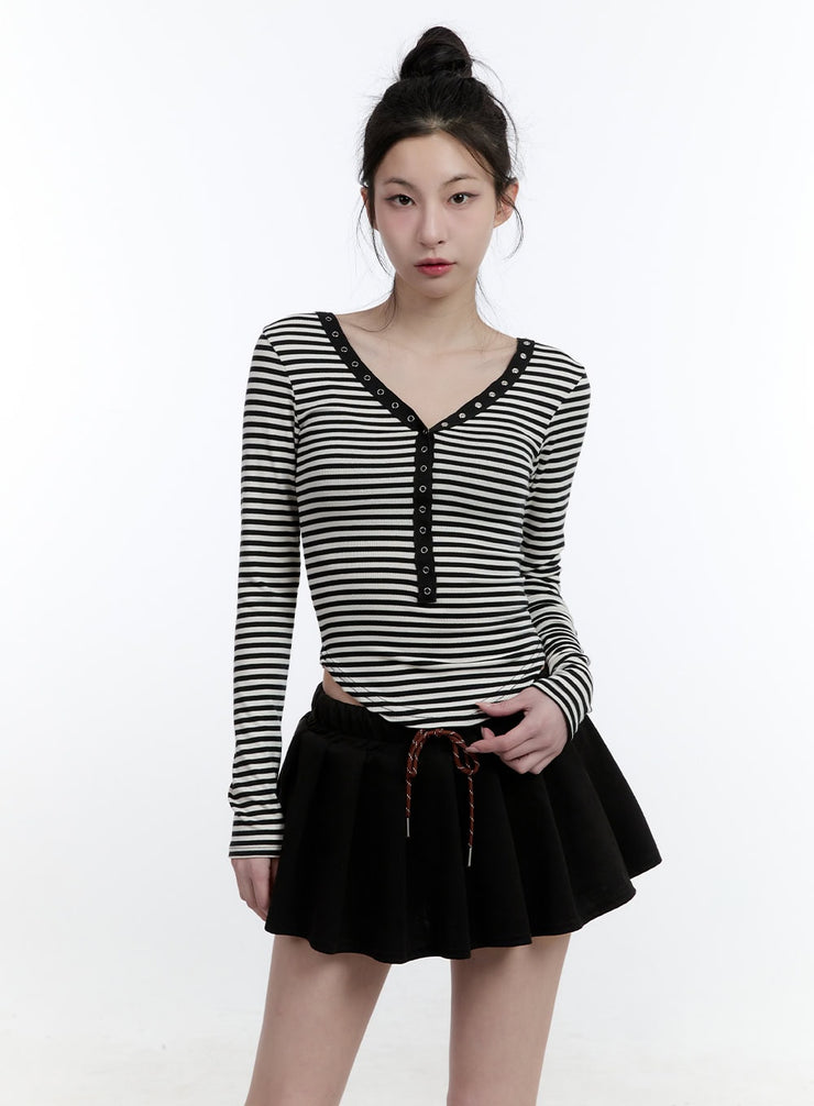 striped-slim-fit-buttoned-top-cj522 / Light beige