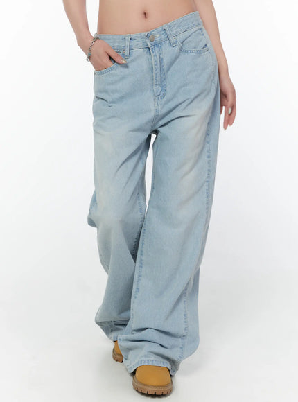 dais-relaxed-high-waist-jeans-cy515 / Light blue