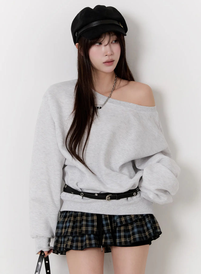 casual-off-shoulder-sweatshirt-cn524 / Light gray