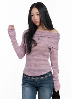 textured-off-shoulder-knit-top-cj514 / Light purple