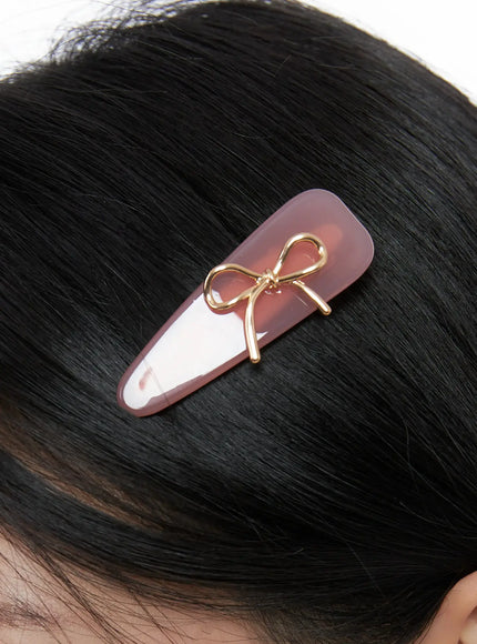 triangle-ribbon-pin-co503 / Pink