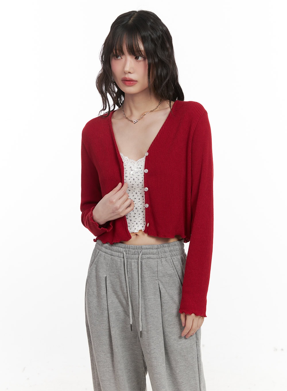 v-neck-buttoned-crop-cardigan-cj528 / Red