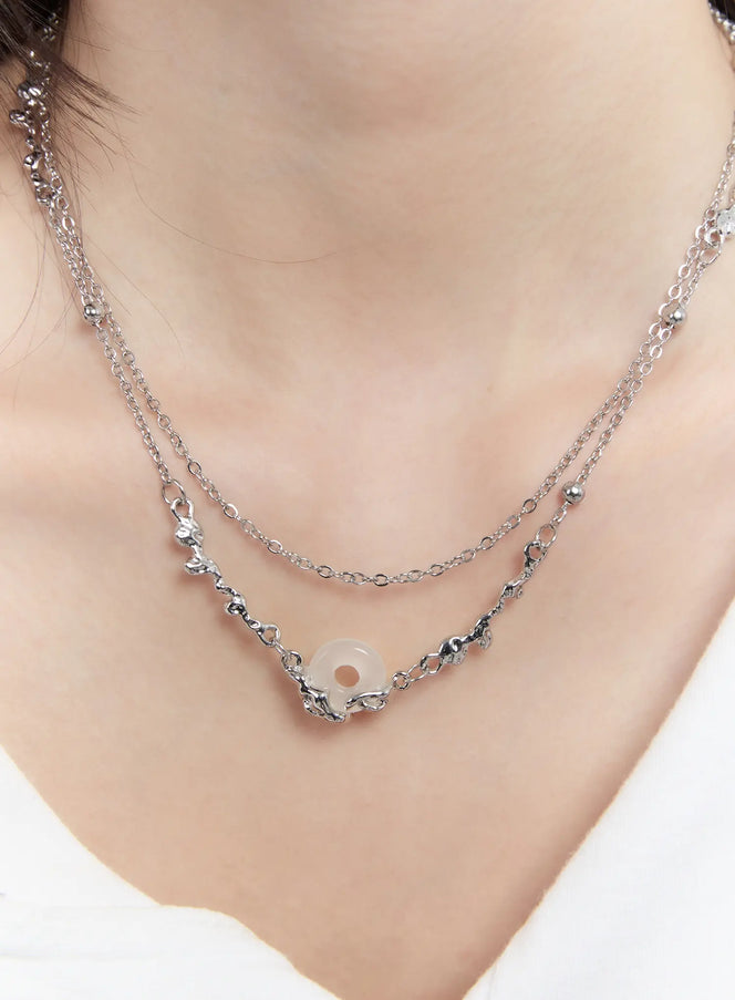 double-chain-necklace-with-stone-pendant-cm505 / Silver