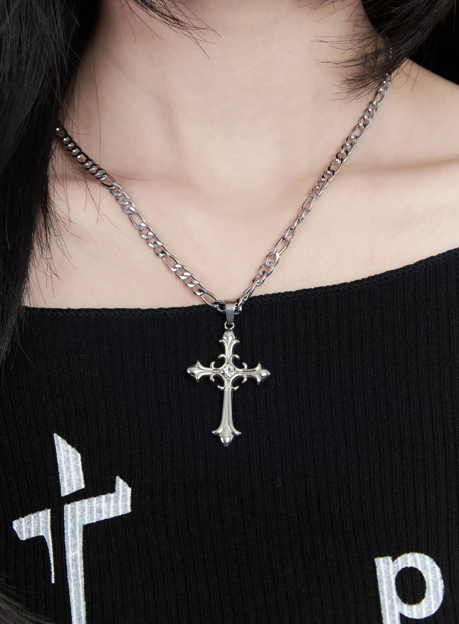 chunky-chain-cross-necklace-cm505 / Silver