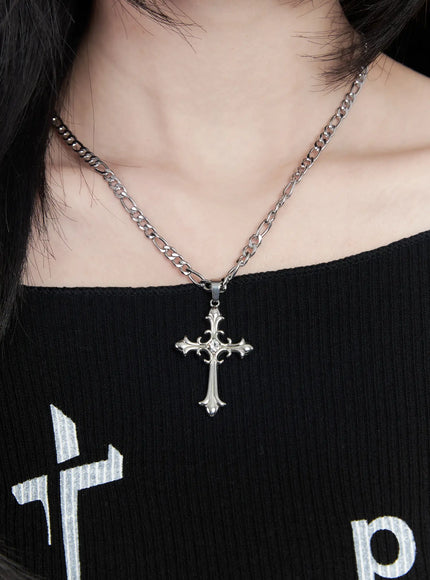 chunky-chain-cross-necklace-cm505 / Silver