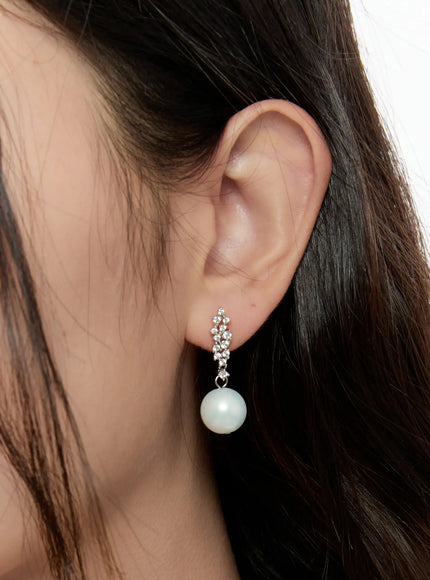 cupid-drop-earrings-cg501 / siver