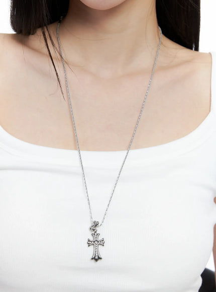 cross-charm-long-necklace-co503
