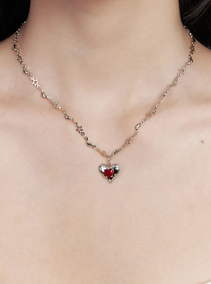 red-heart-pendant-necklace-cj523