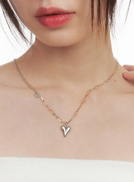 hary-two-line-heart-necklace-cj502 / silver