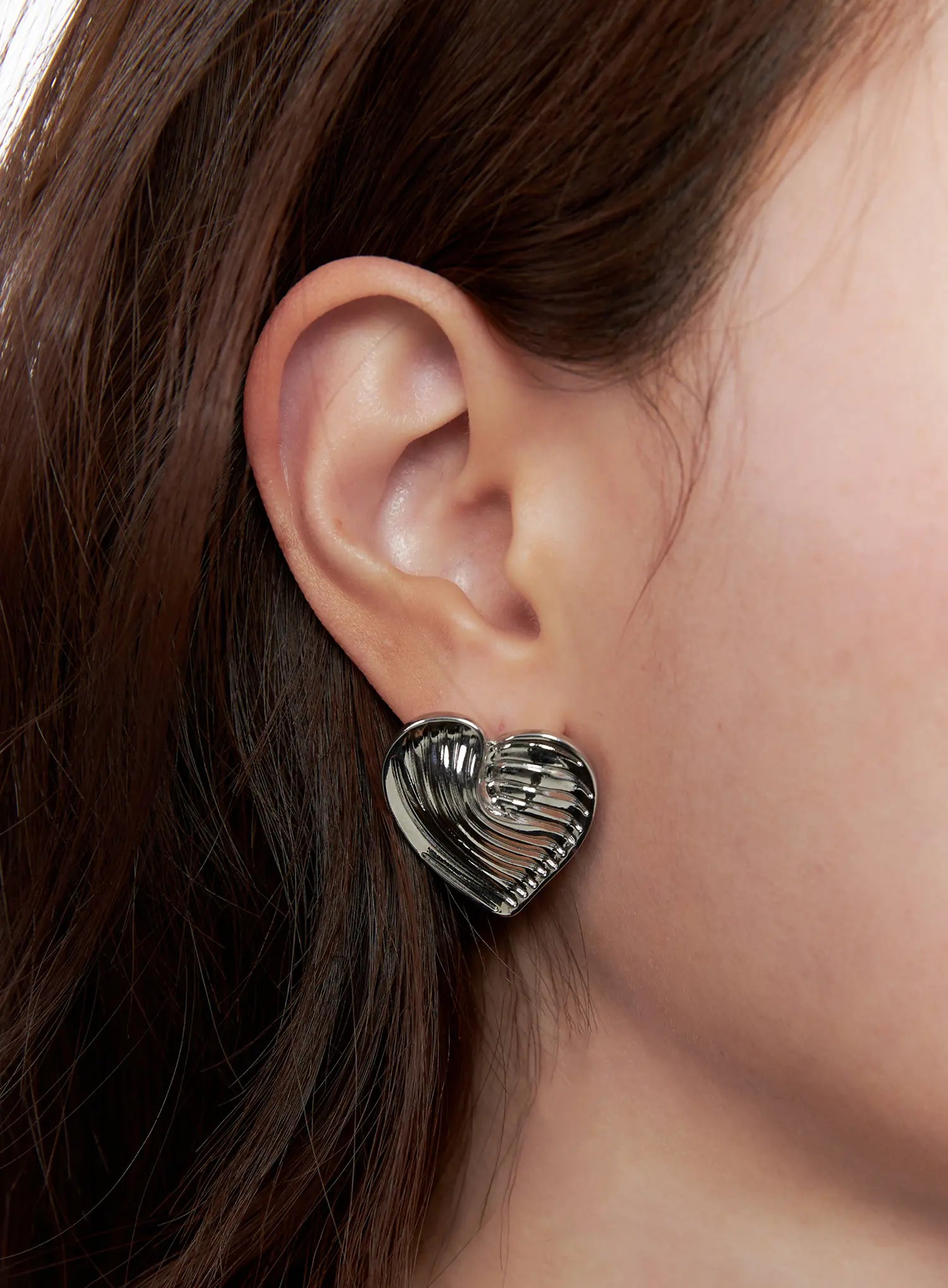 textured-heart-earrings-cg521