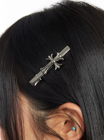 gothic-cross-hair-clip-cf506-1