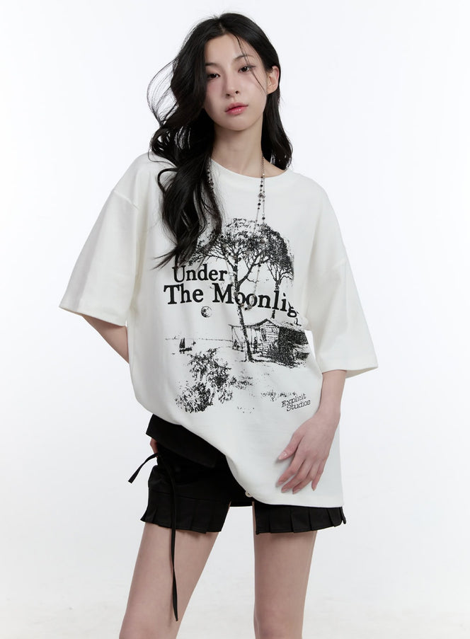 warm-graphic-oversized-t-shirt-cj520 / White