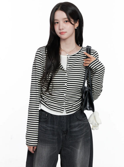 striped-layered-long-sleeve-top-cs519 / White