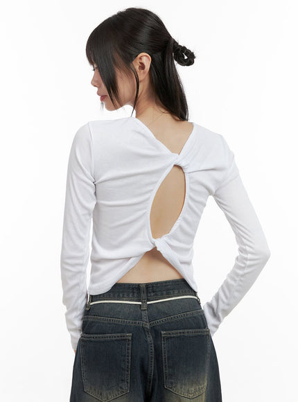 twist-detail-crop-top-cs410 / White