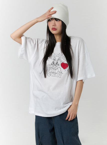 oversized-graphic-tee-cf406 / White