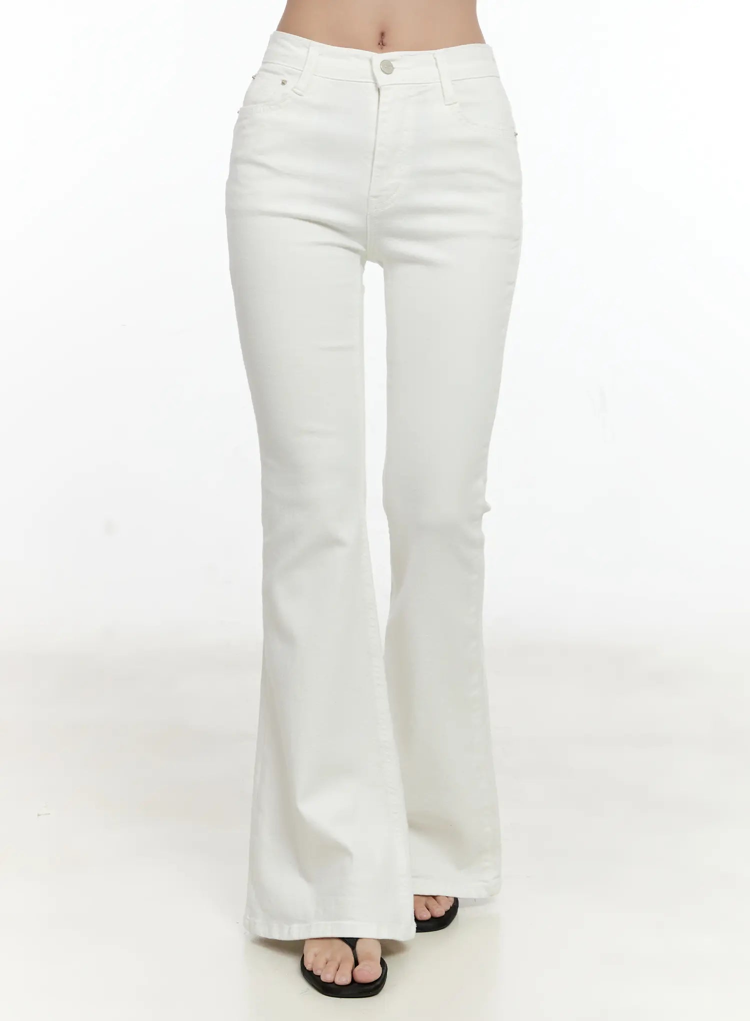 LEWKIN High-Waist Flare Pants CG501 in white, front view on model, slim-fit bootcut denim with high waist, front pockets, and flared hem, styled with black sandals.