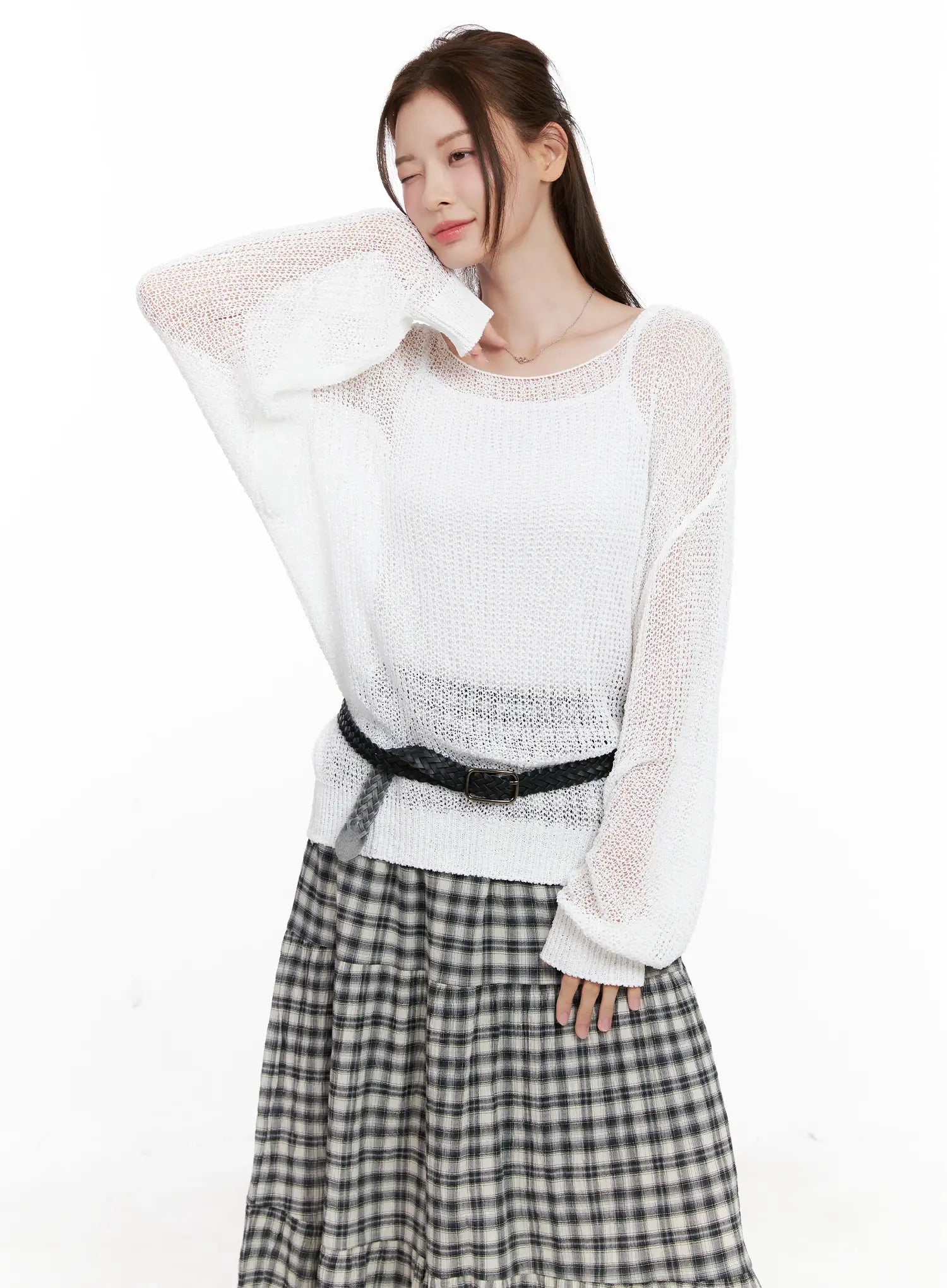 summer-loose-fit-long-sleeve-knit-cl523 / White
