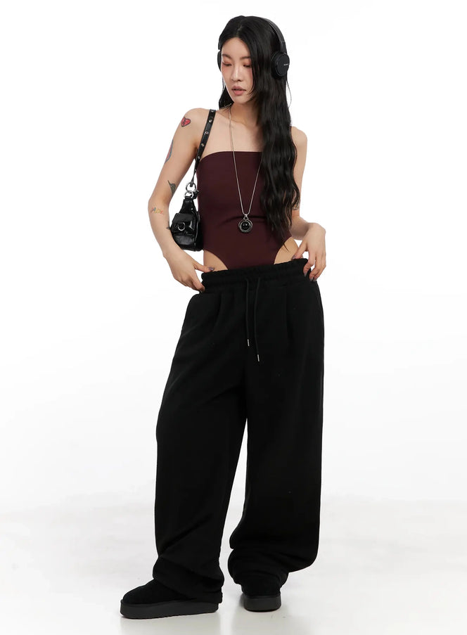 sleek-cutout-tube-top-in528