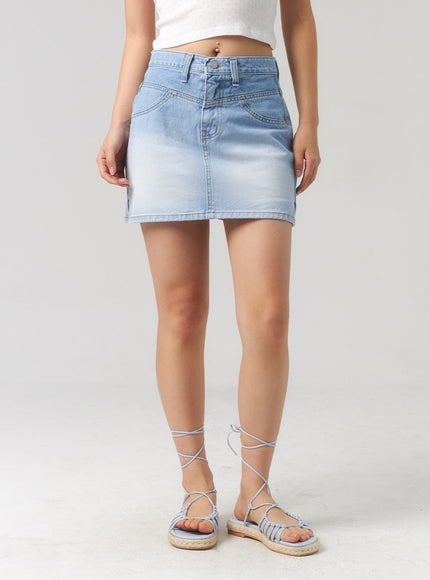 light-wash-denim-mini-skirt-cl303