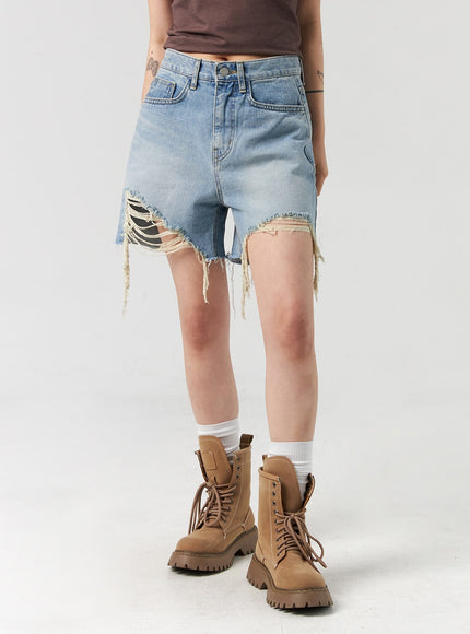 ripped-hem-wide-leg-shorts-cl327