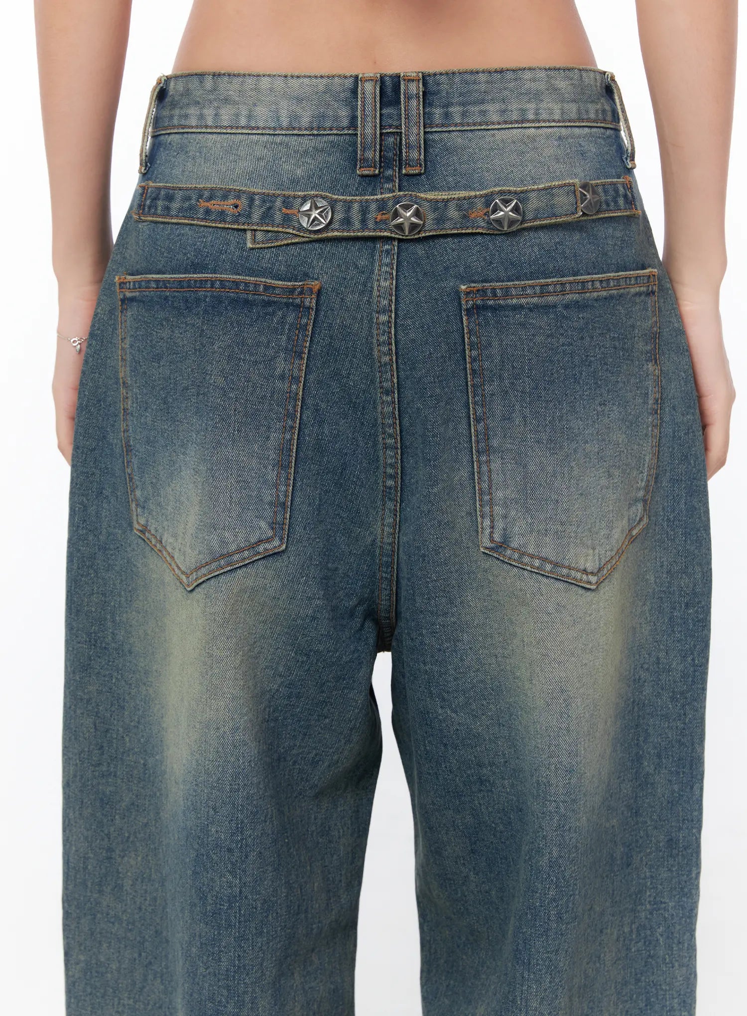 brit-relaxed-fit-wide-leg-jeans-cy512