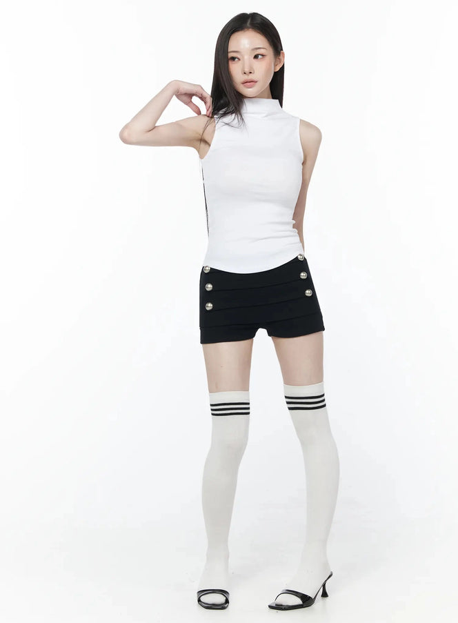 sleeveless-mock-neck-top-iu512