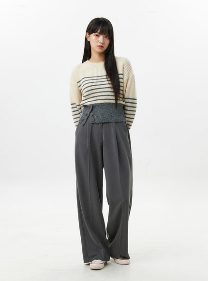 stripe-buttoned-sweater-os306