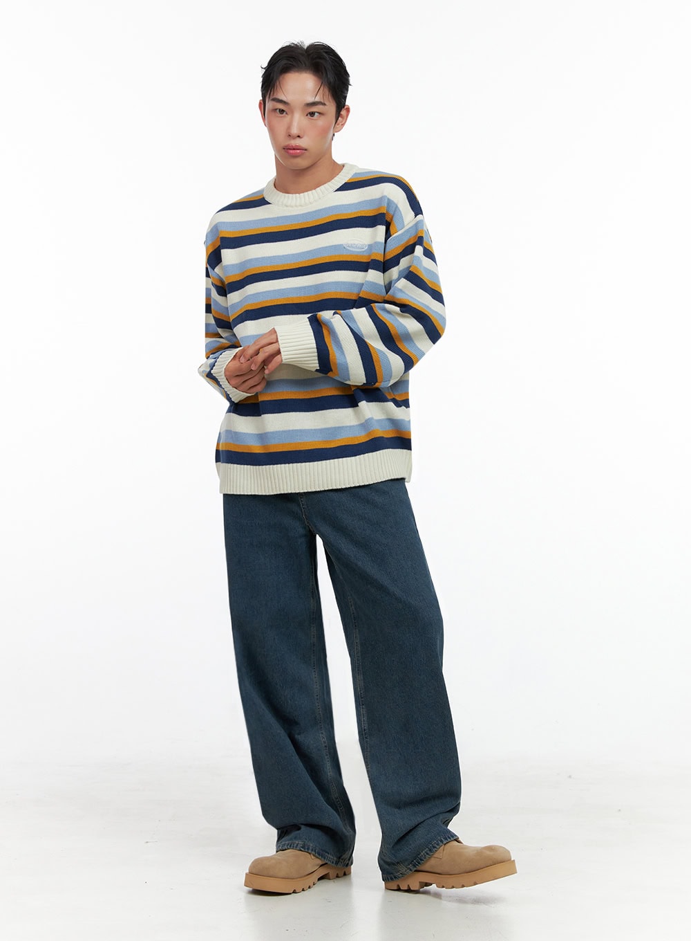 mens-striped-round-neck-sweater-in426