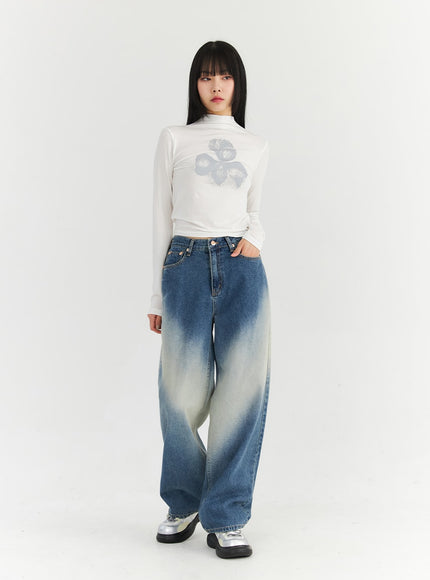 washed-blue-wide-jeans-cn307