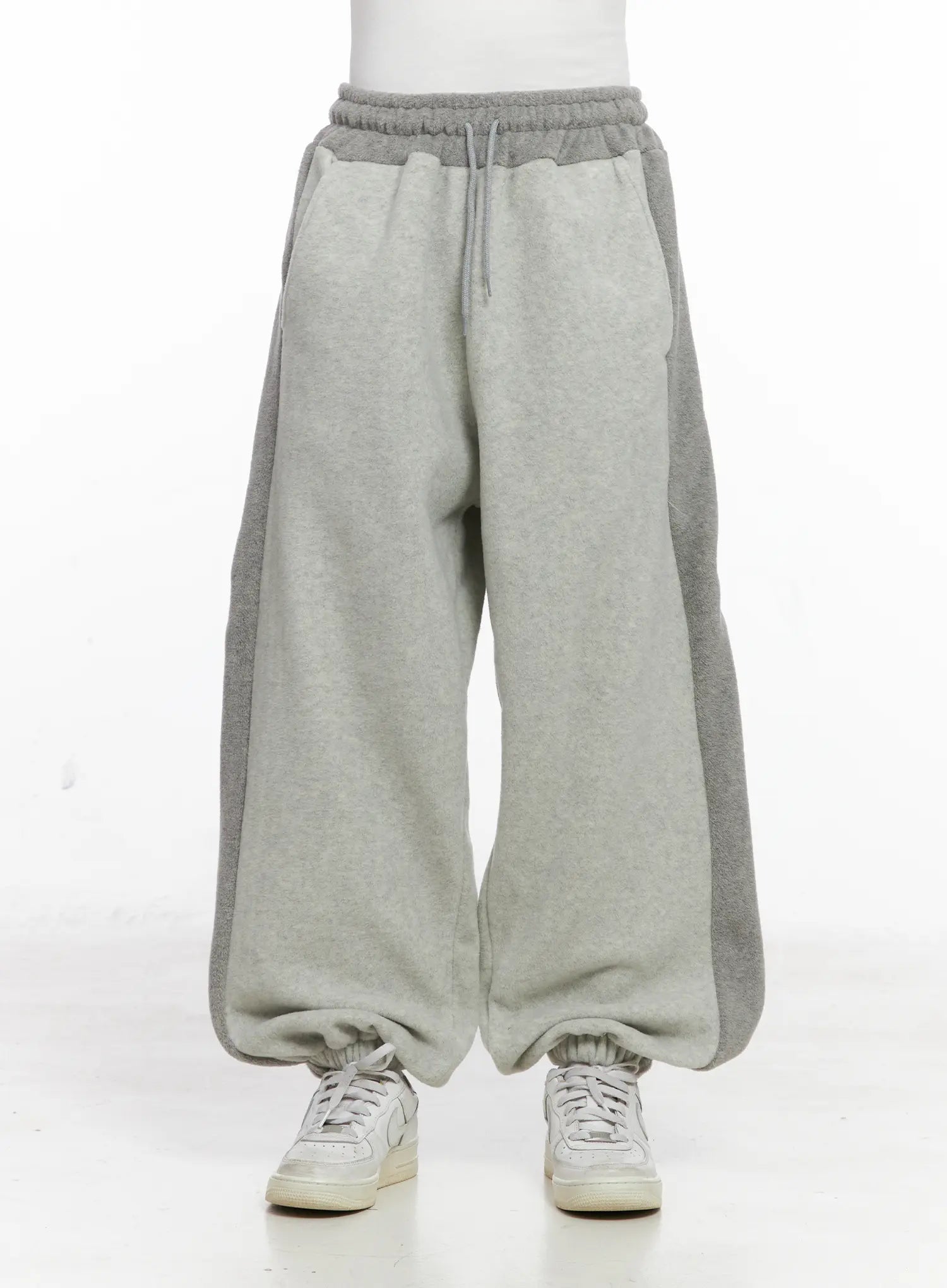 casual-two-tone-sweatpants-co522