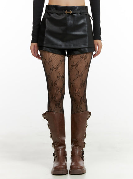 faux-leather-layered-shorts-ou404