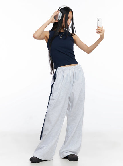 relaxed-fit-denim-stripe-sweatpants-co517