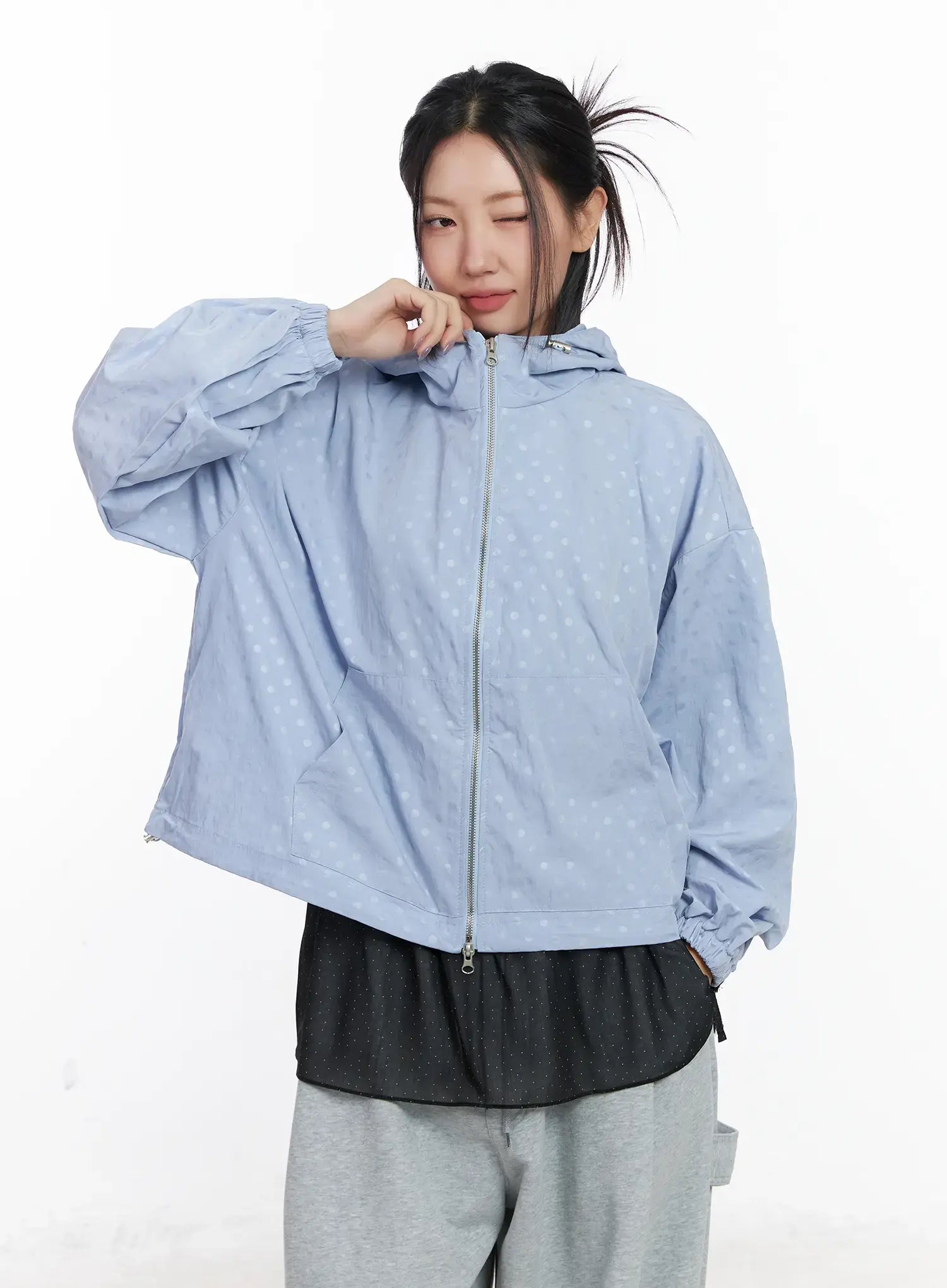 oversized-polka-dot-windbreaker-jacket-cj530