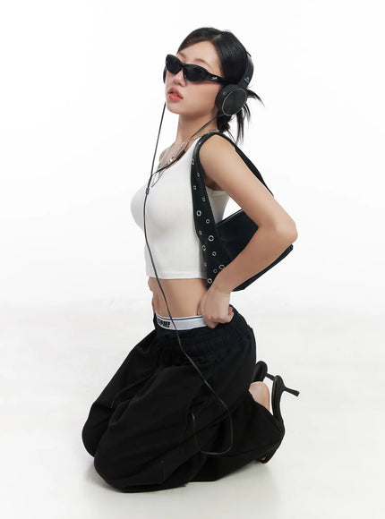 ribbed-u-neck-cropped-top-cf503