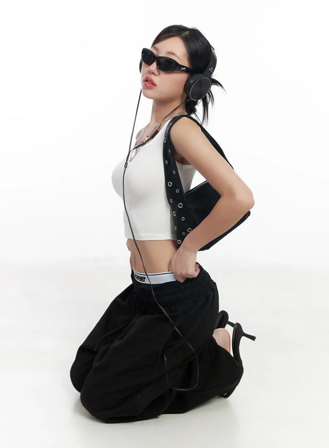 ribbed-u-neck-cropped-top-cf503