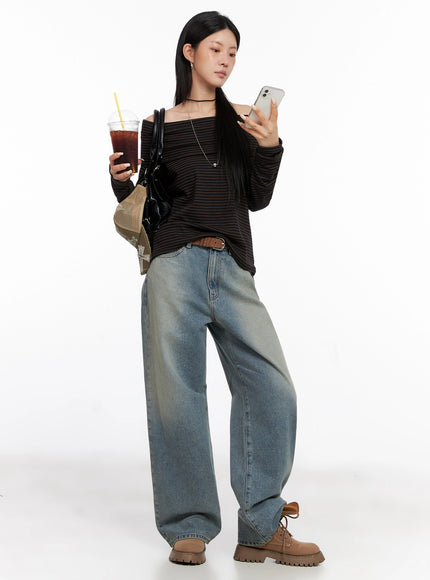 elani-light-washed-wide-leg-jeans-is508