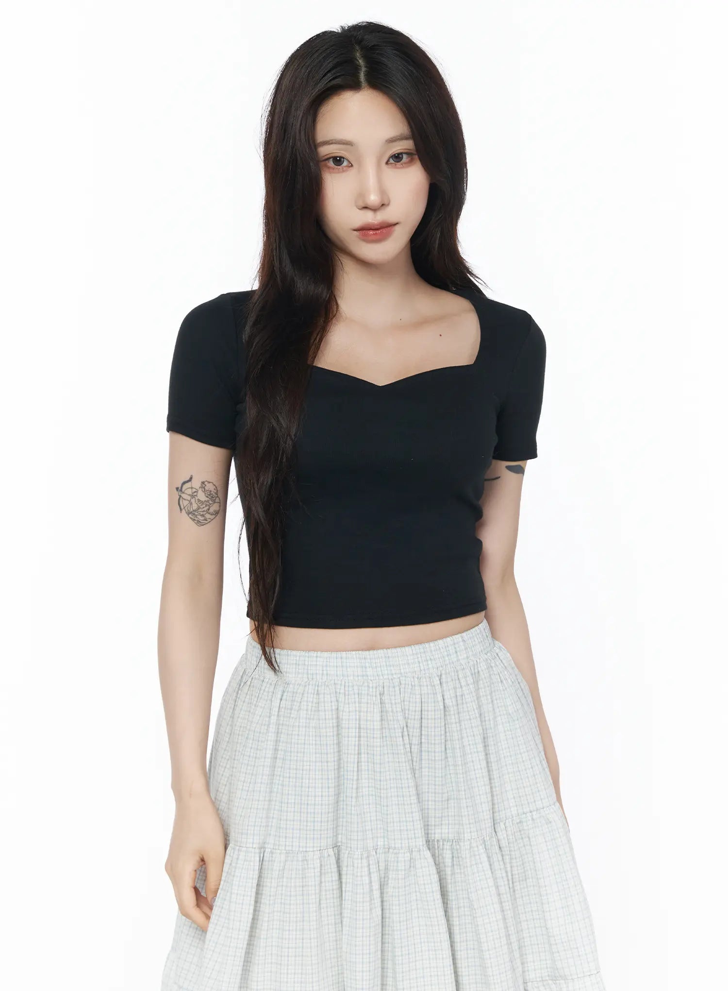 heart-neck-cropped-tee-cu510