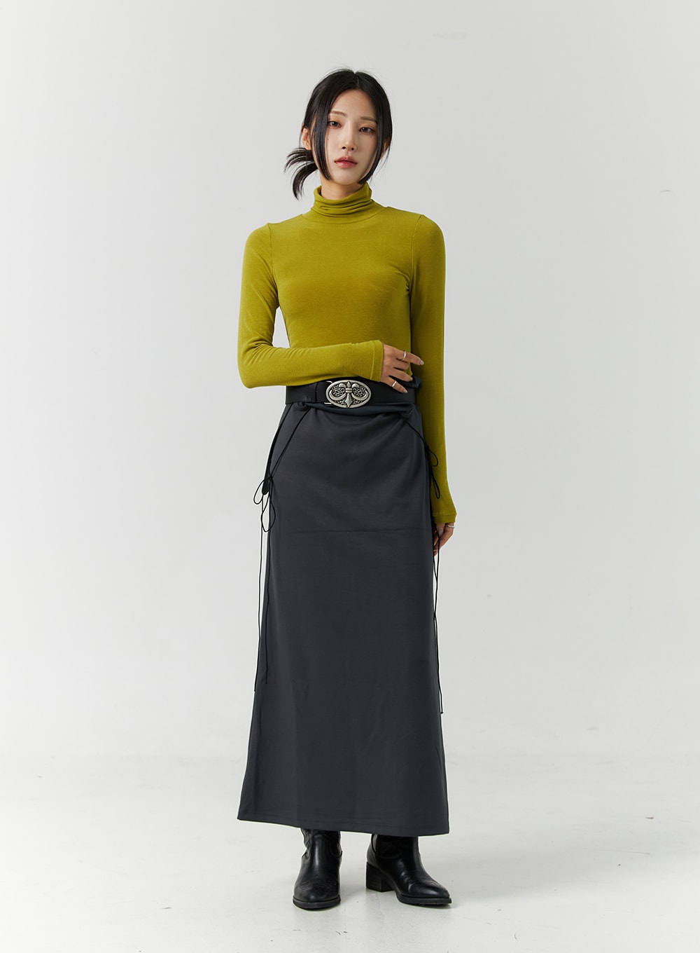 Fitted Turtle Neck Top - Black – Tennyson