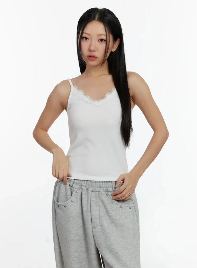 lace-v-neck-sleeveless-top-id525