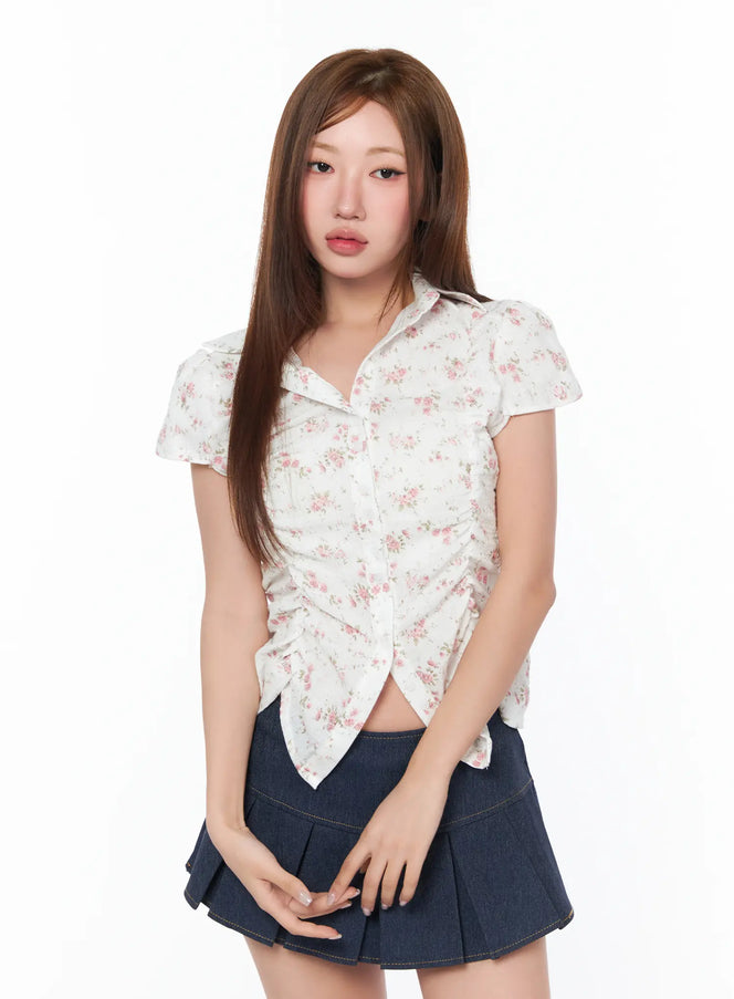 ruched-floral-button-up-blouse-ca514