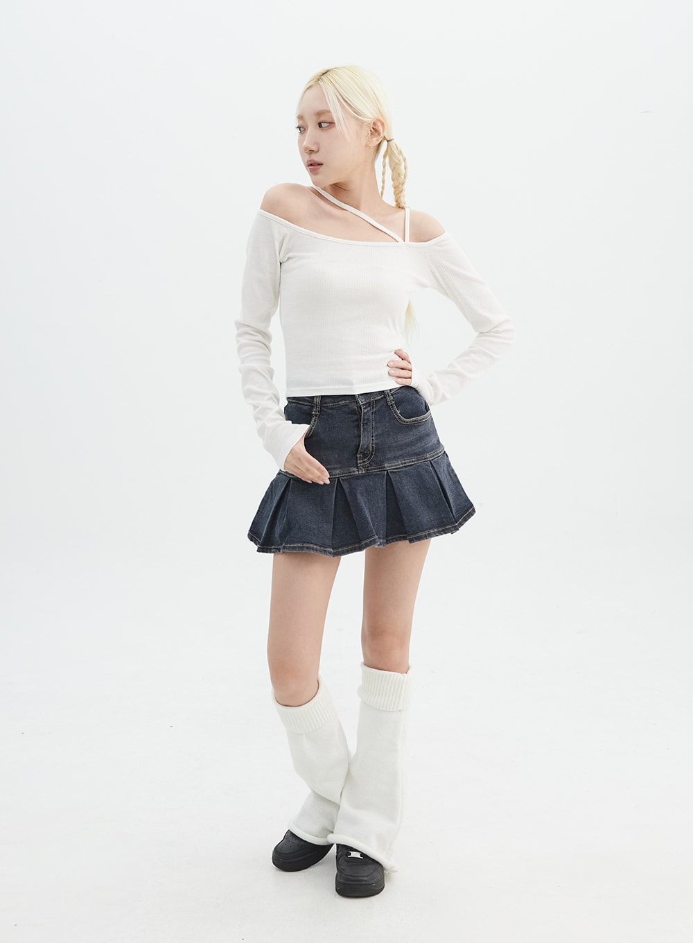 asymmetrical-neck-off-shoulder-crop-tee-in327