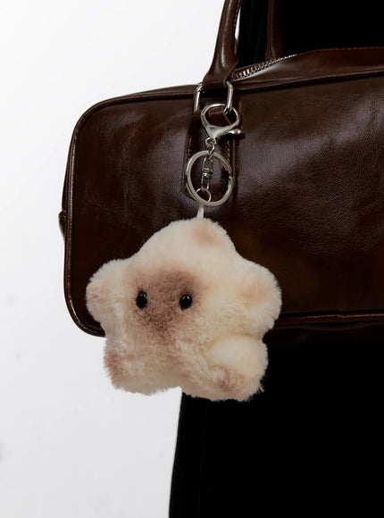 fluffy-star-charm-keychain-io527