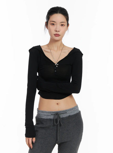 buttoned-hooded-long-sleeve-crop-top-cd509