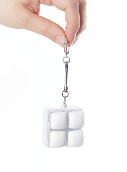 pebble-4-keycap-keychain-ia524
